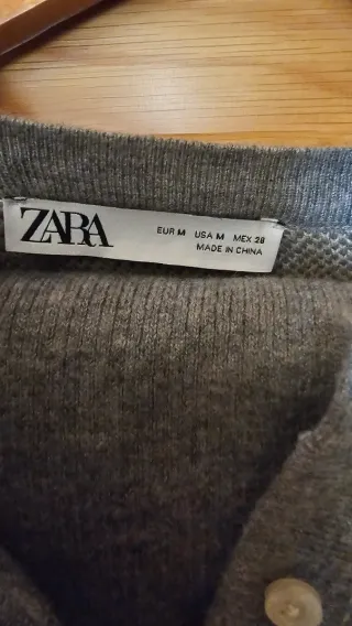 Conjunto Zara Beige y Gris