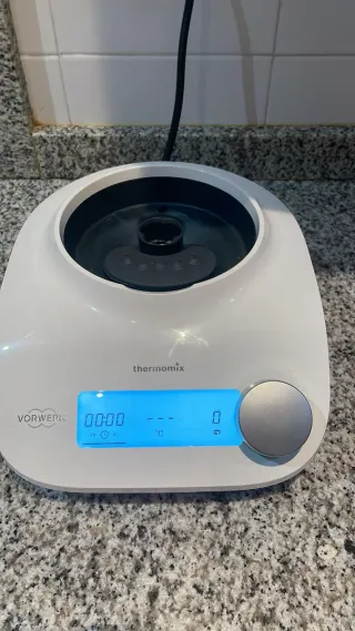Thermomix +friend + cortador