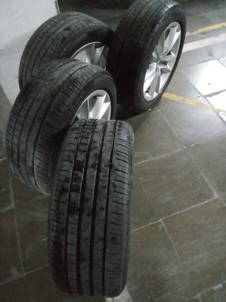 Llantas Audi 17’’ y Neumáticos Pirelli