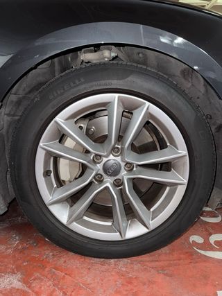 Llantas Audi 17’’ y Neumáticos Pirelli