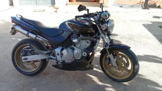 Naked 600cc honda Hornet