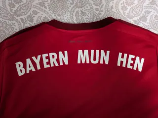 Camiseta Bayern Munich 15/16