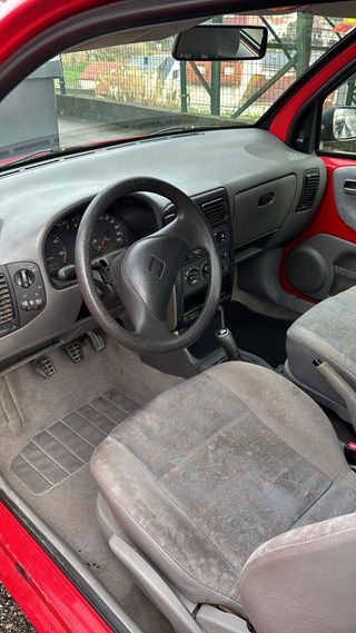 SEAT Arosa 2000