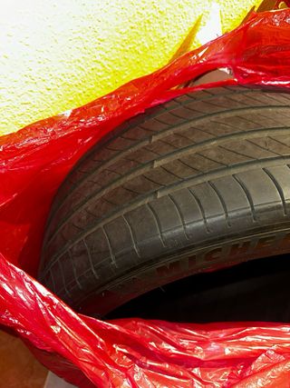 Neumático 235/40 R18 91W