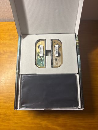 Nintendo Switch OLED Edición Zelda Tears of Kingdo