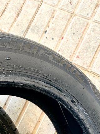 Neumáticos 185/65 R15 88T NUEVOS