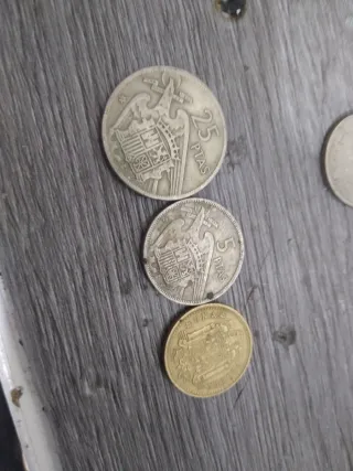 Lote 3 monedas Franco