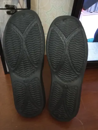 Zuecos Nuevos Talla 46