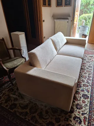Divano 3 posti tessuto panna