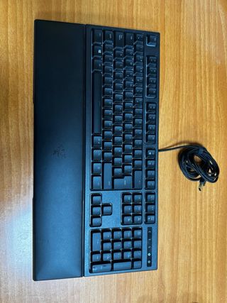 Teclado Razer ORNATA CHROMA