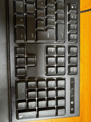 Teclado Razer ORNATA CHROMA