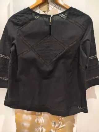 Blusa Zara Negra Manga Larga Encaje