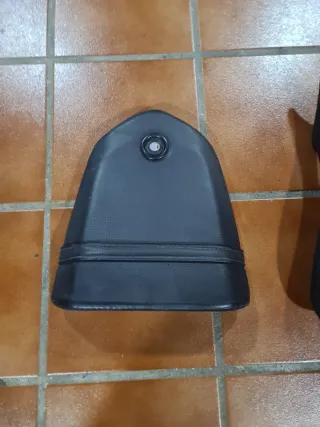 Asiento Rieju RS2, rieju, asientos