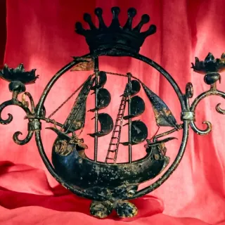 Lampadario antico in ferro battuto. Veneziano 1900