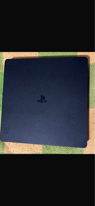 PS4 (PlayStation 4) slim con mando
