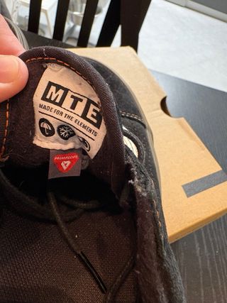 Vans Old Skool MTE Negro/Marrón