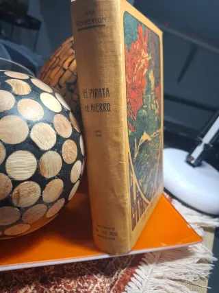 Libro "El pirata de hierro" Max pemberton