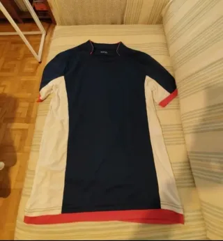Camiseta deportiva fútbol hombre EON  T. L NUEVA