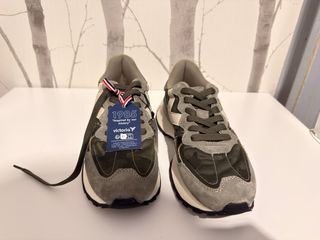 Zapatillas Victoria 1985 Talla 41 Nuevas
