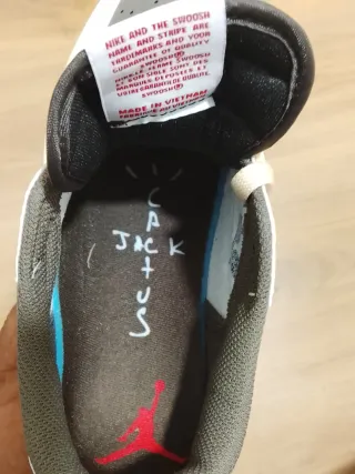 Jordan x Travis Scott Low 1 Marrón Blanco