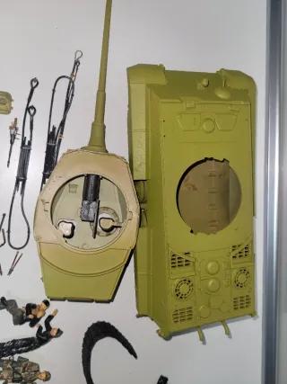 Lote maquetas 1/35 King tiger y fallschirmjäger