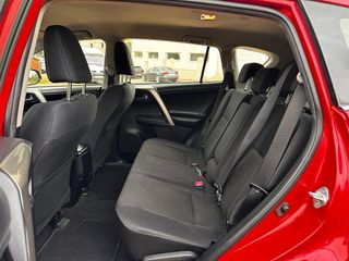 Toyota RAV4 2014