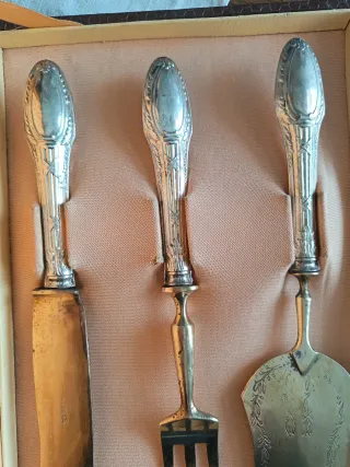 Antica scatola posate Solingen lamina Argento 800