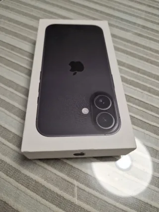 iPhone Negro 16 128 GB