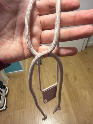 Funda iPhone XS/XR Rosa con Cuerda