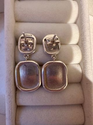 Pendientes TOUS de plata con grabado floral