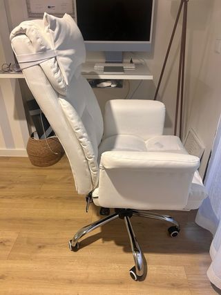 Silla ergonómica de oficina con masaje