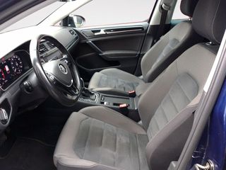 Volkswagen Golf Sport