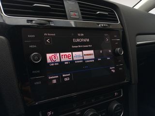 Volkswagen Golf Sport