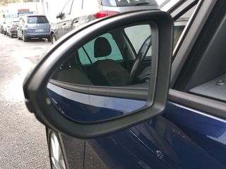 Volkswagen Golf Sport