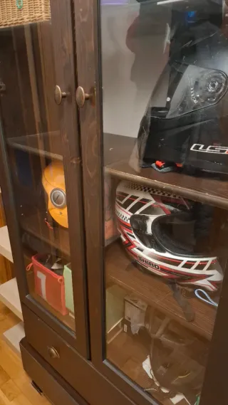 Vitrina Ikea Madera y Cristal