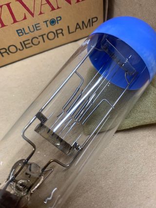 Bombilla Sylvania Blue Top Proyector