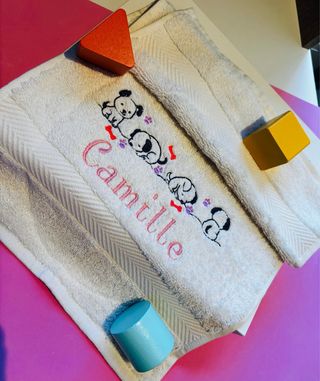Toalla bordada personalizada
