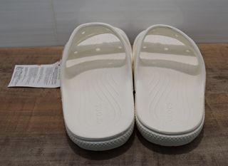 CHANCLAS-SANDALIAS CROCS BLANCAS - Talla 43/44