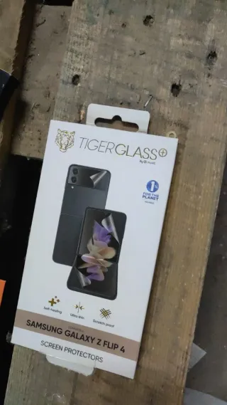 Último pallet 4000 piezas accesorios telefonía