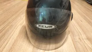 Casco Zeus Jet Negro con Visera
