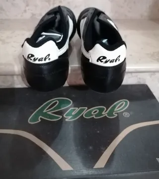 Scarpe calcio Ryal pelle tg 39 6 tacchetti