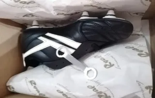 Scarpe calcio Ryal pelle tg 39 6 tacchetti