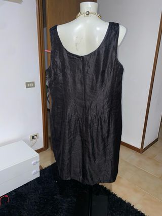 Vestito corto nero