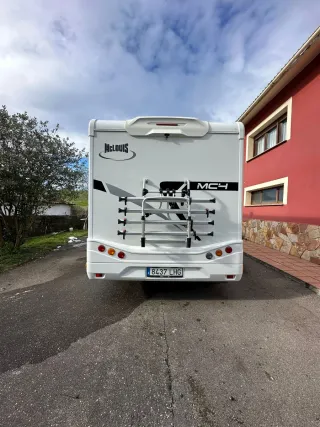Autocaravana Mclouis MC4 373G. Año 2020, 85000 km.