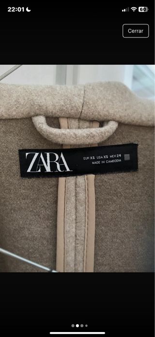 Abrigo Zara Beige con Capucha