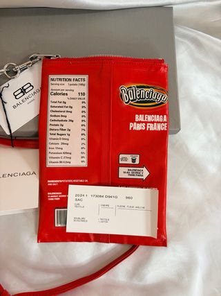 Balenciaga Clutch Rojo Patatas Fritas