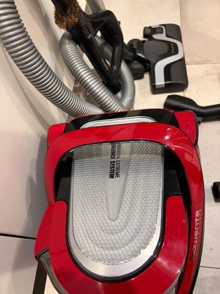 Aspiradora Rowenta Silence Force