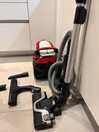 Aspiradora Rowenta Silence Force