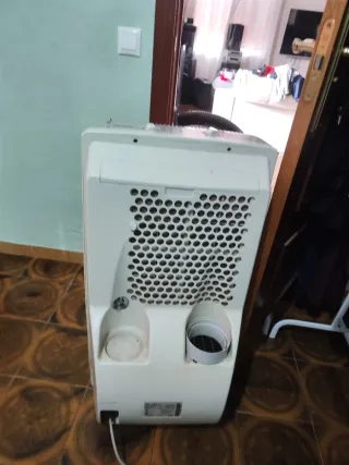 Pingüino A/A y Calefacción Ufesa