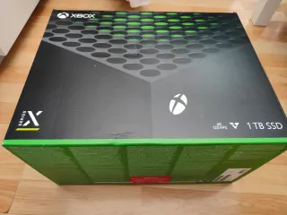 Xbox Series X + Stellar Shift e Forza Horizon.